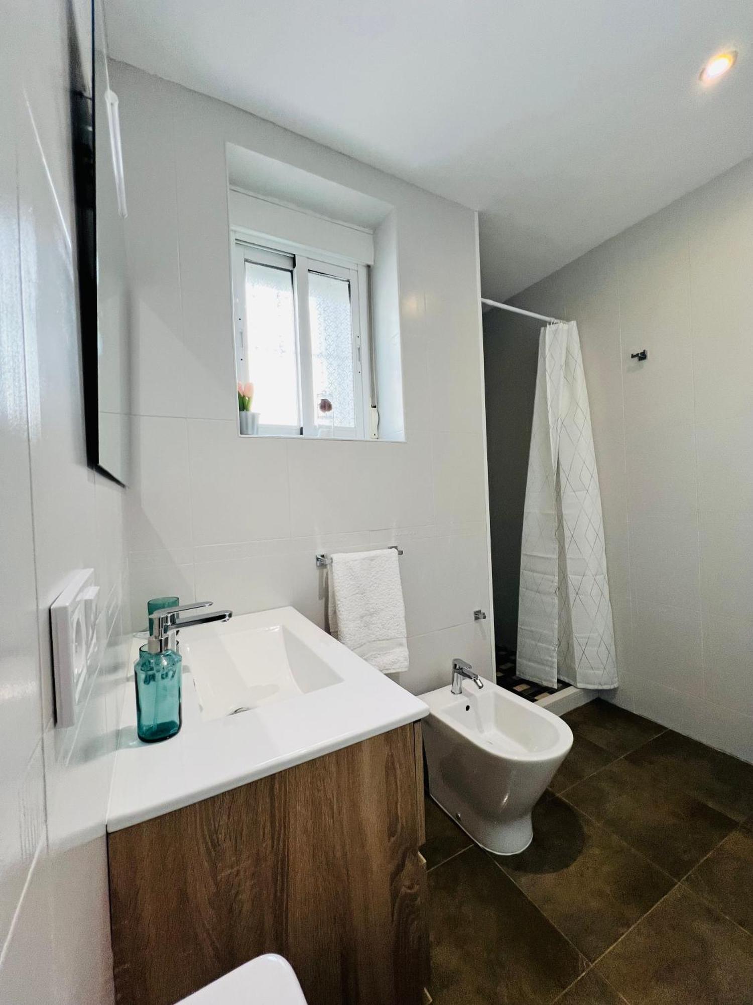 Apartment Leisa House *